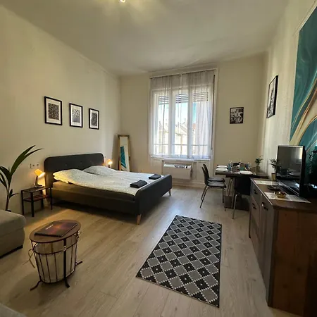 Deri Corner By Downtown Apartment Budapest Exterior photo